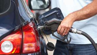 Filling a Fuel Efficient Diesel Car
