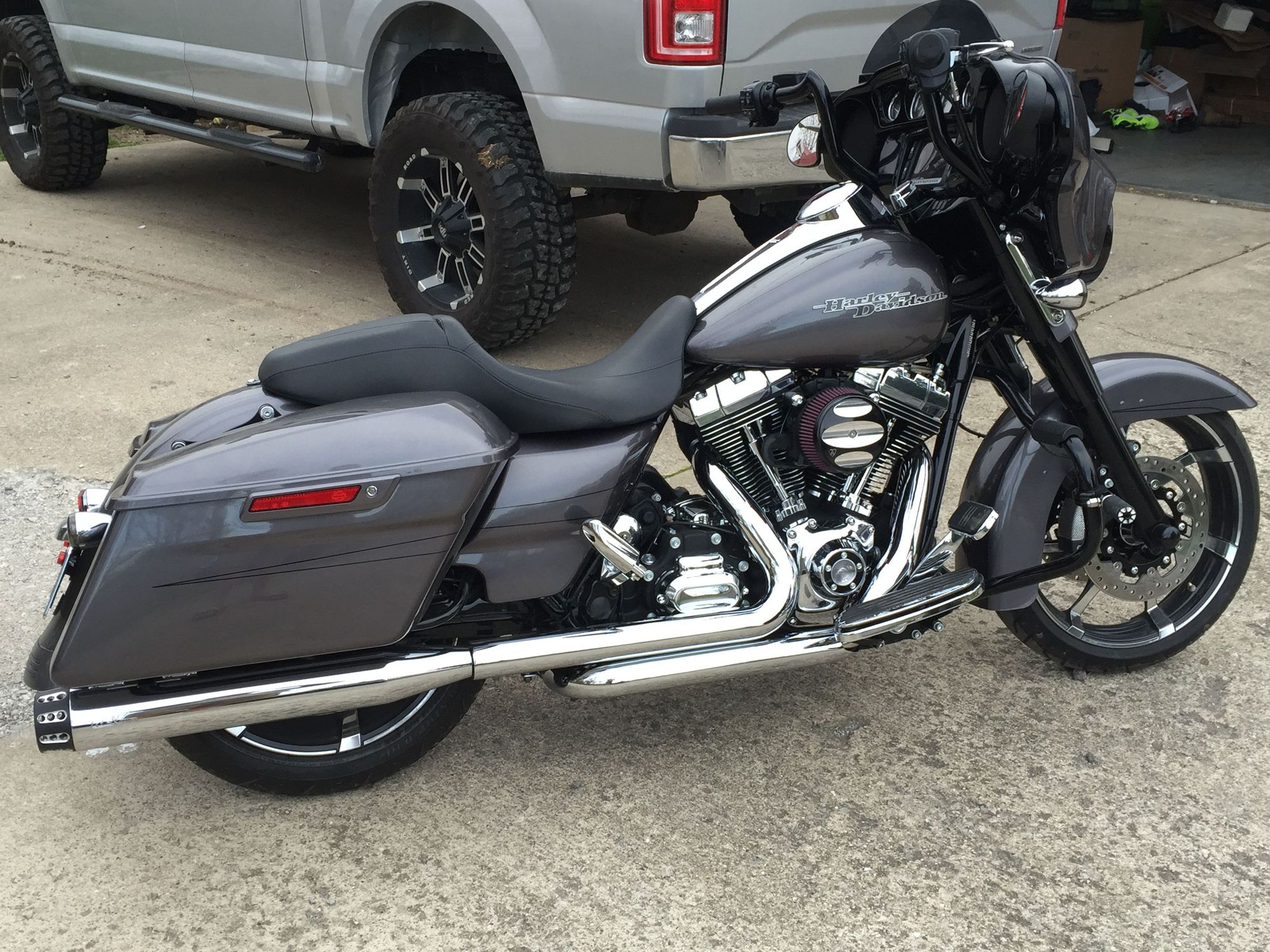 Harley 19" agitator front wheel Harley Davidson Forums