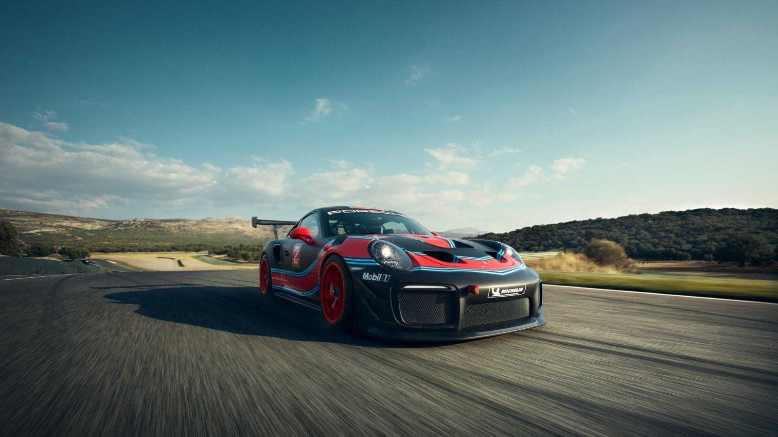 Porsche GT2 RS Clubsport in the Pinnacle of 911 Performance | 6speedonline