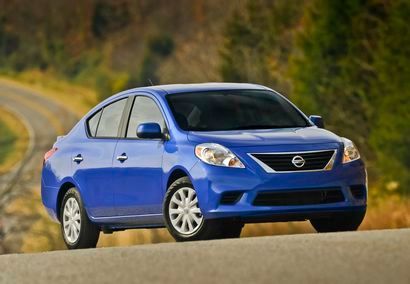 2014 Nissan Versa SV