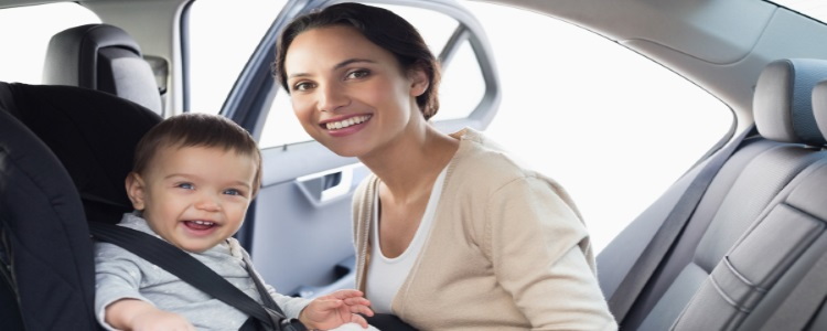 child car seat, buckling child into car seat