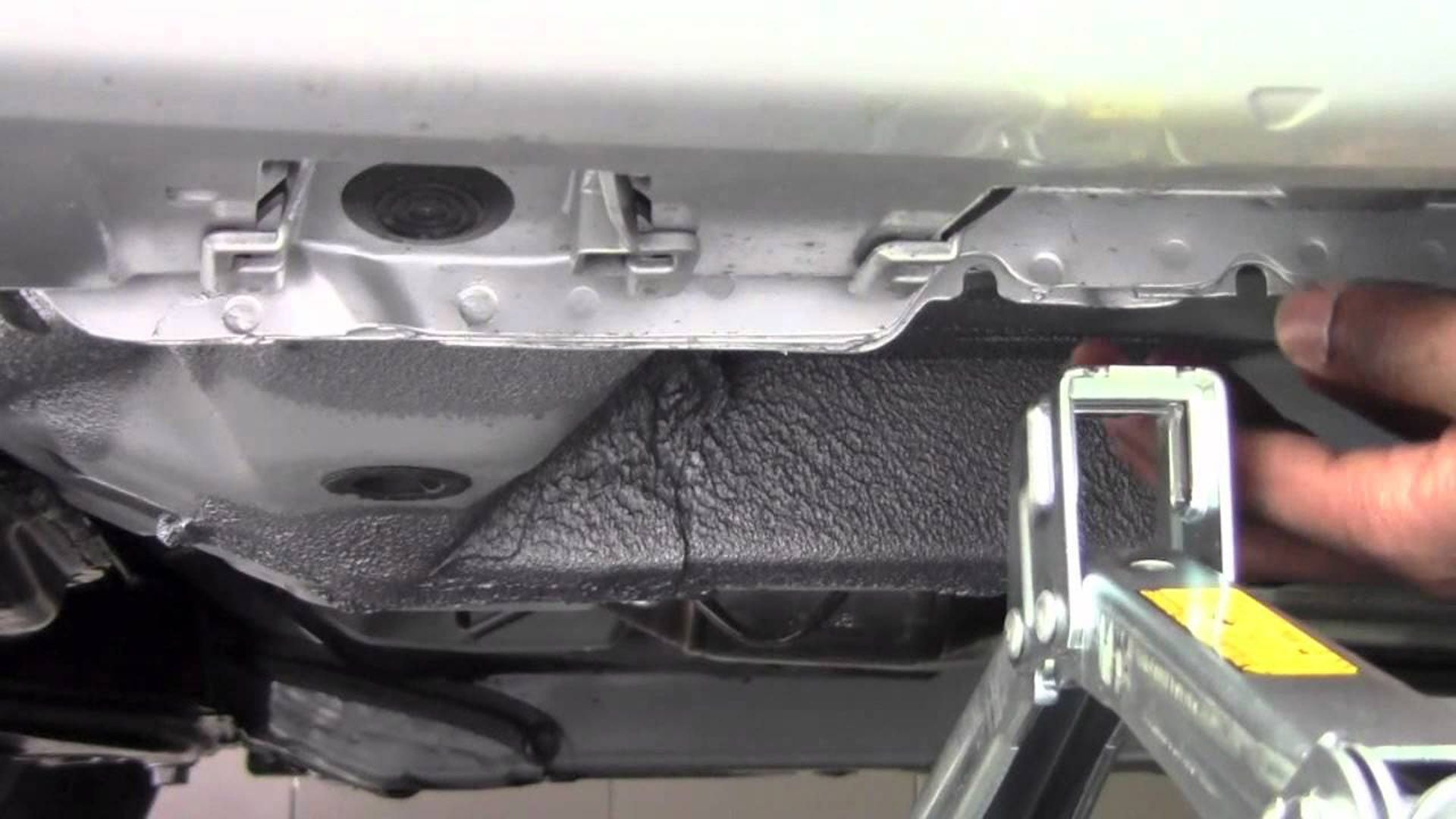 Toyota Camry: How to Jack Up Your Car | Camryforums