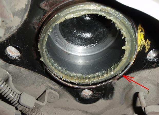 Toyota Camry 2002-2006: How to Replace Rear Wheel Bearings | Camryforums