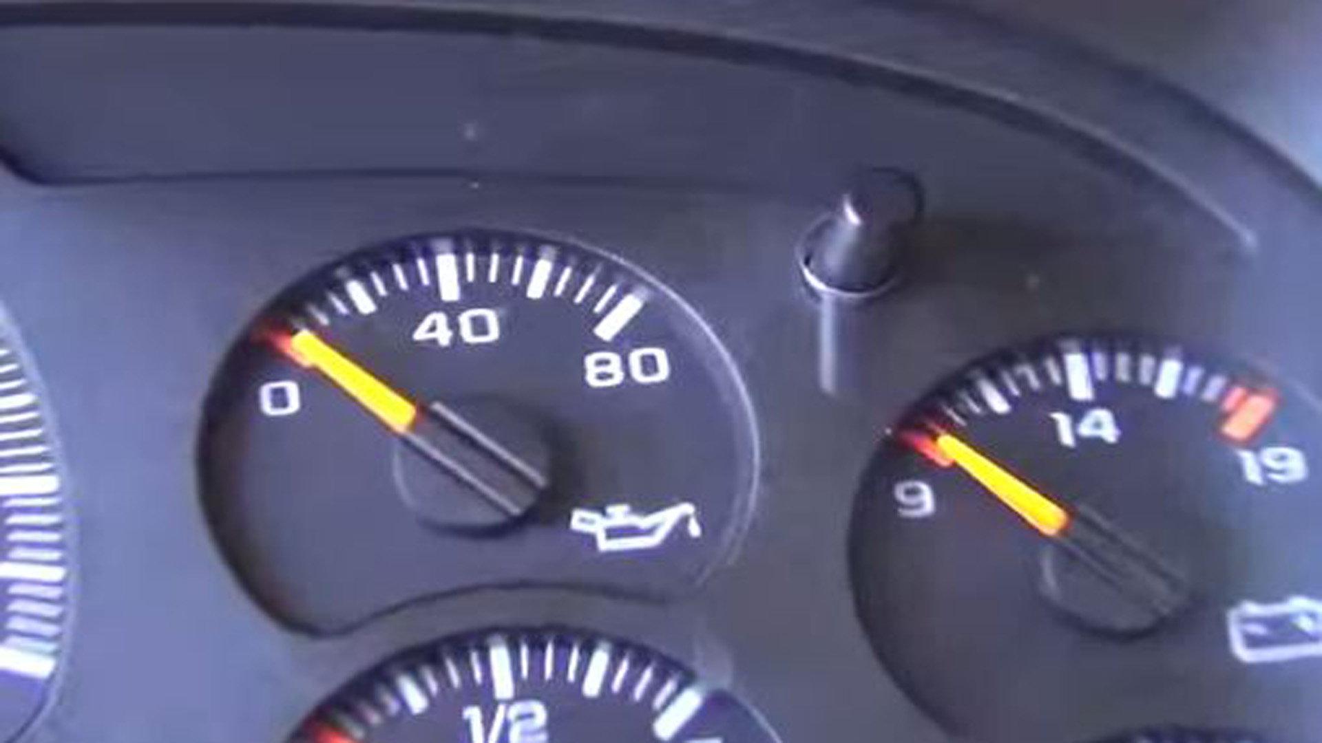 2007 Chevy Impala Oil Pressure Low Stop Engine / How To Tell If Your Chevy Impala Oil Pressure Low Stop Engine