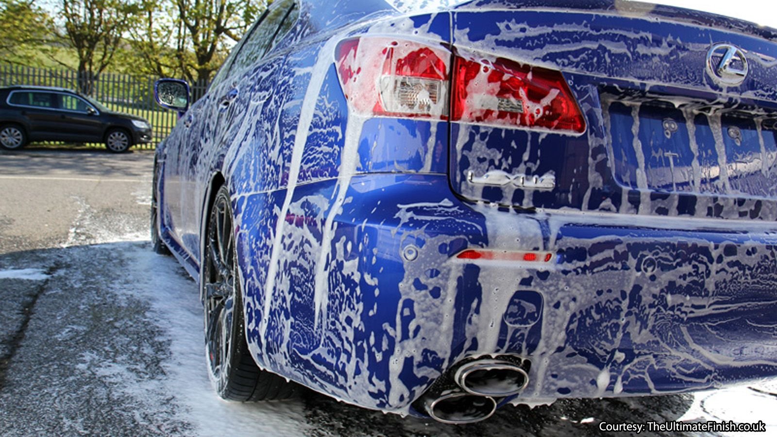 Ways to Care for Your Lexus' Paint Clublexus