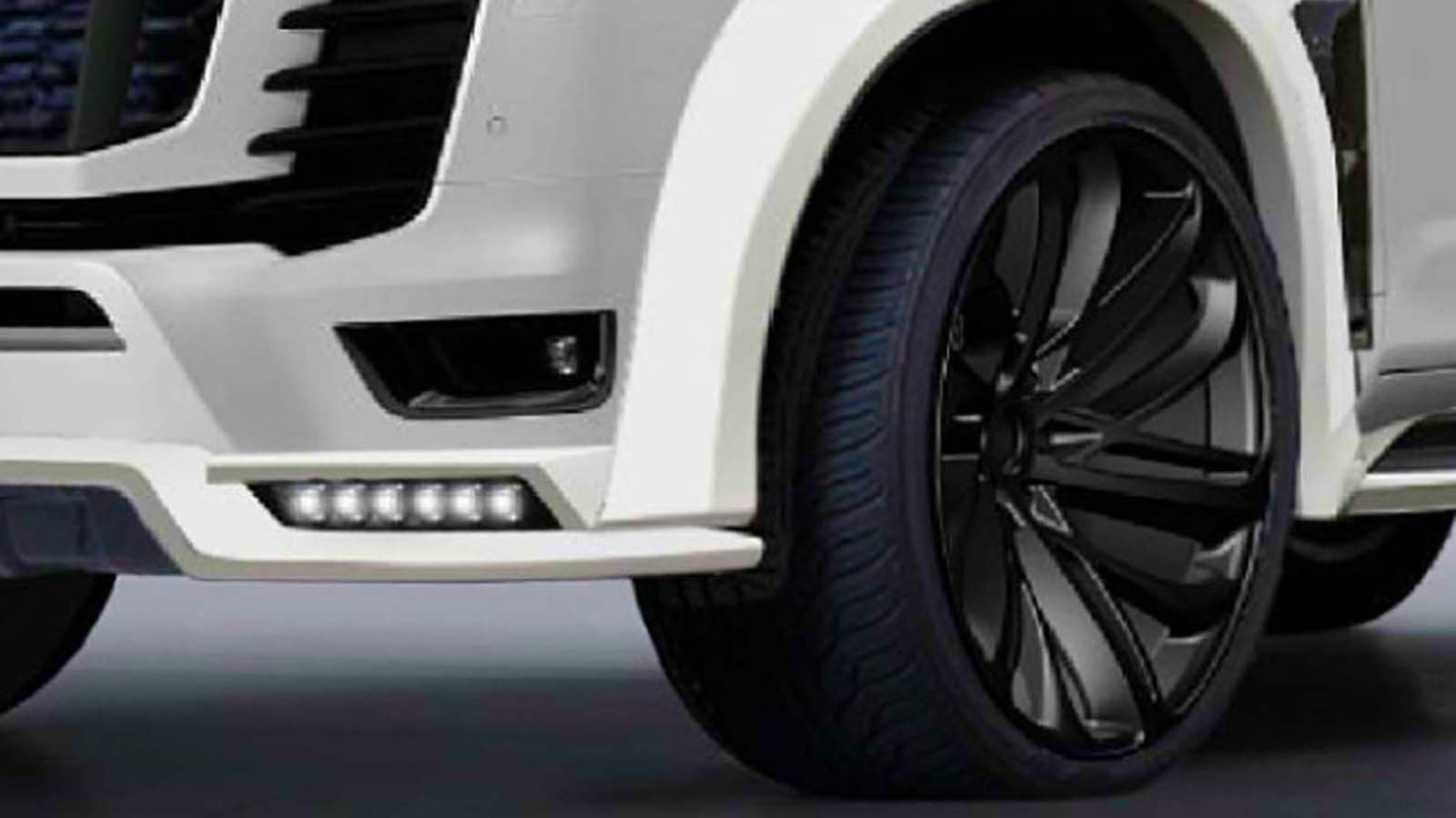 Liberty Walk Land Cruiser 300 Rolls in for 2022 Clublexus