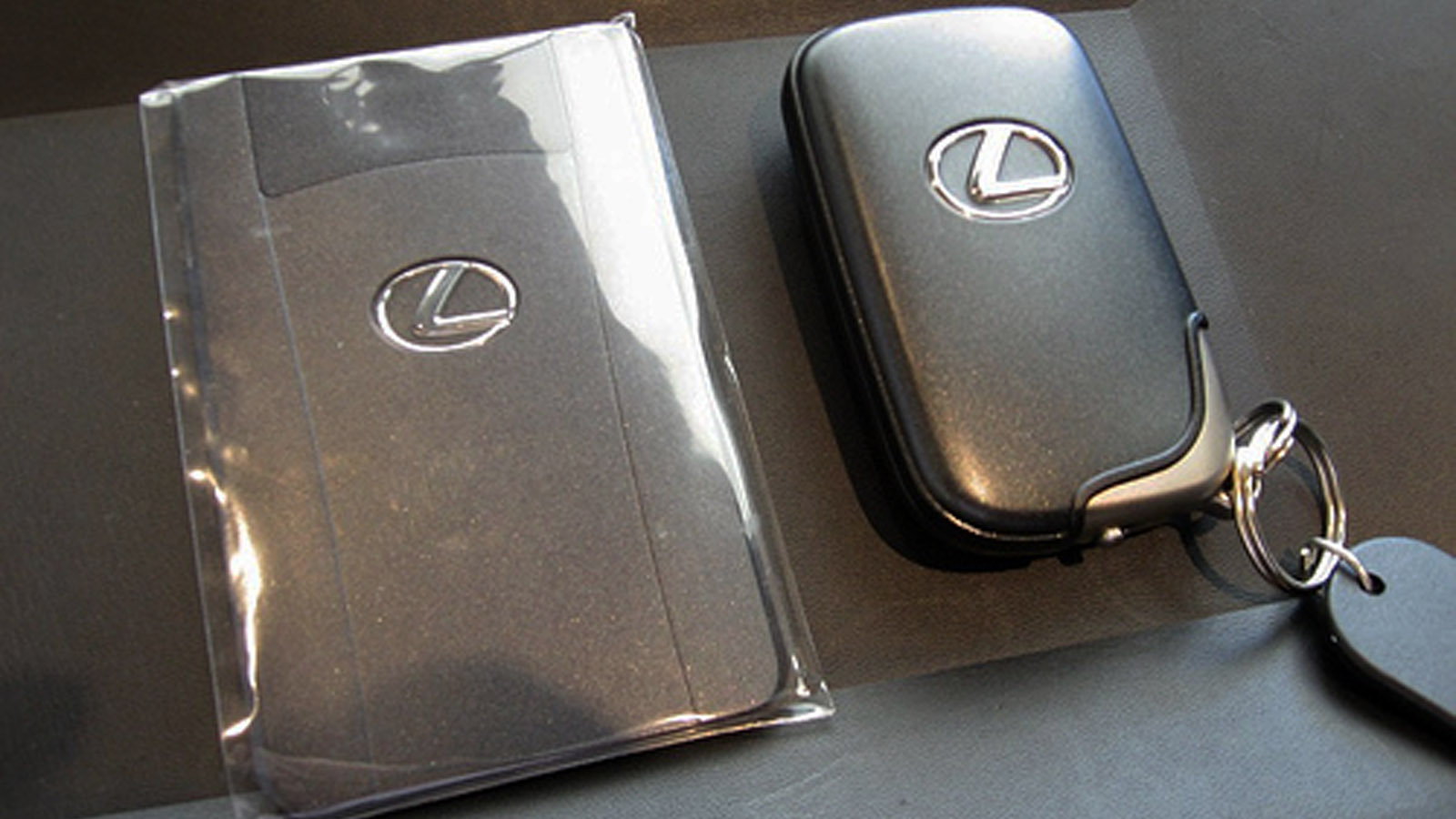 What if Lexus Key Fob Battery replacement not working?