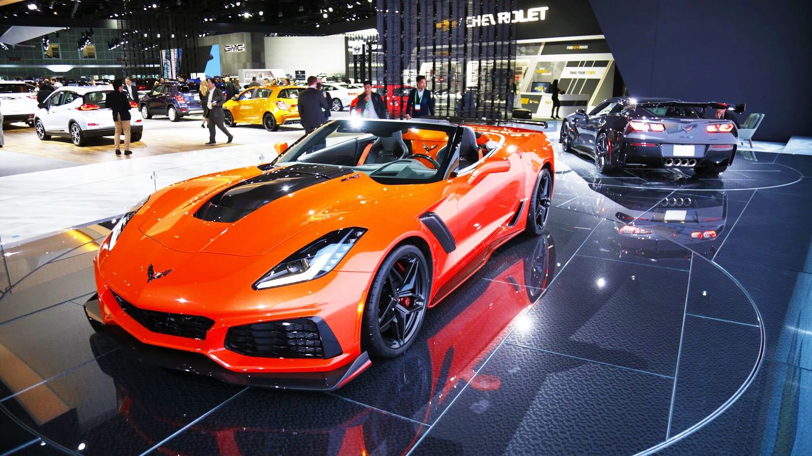 The Most Powerful Corvette Yet Drops Its Top At The LA Auto Show