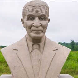 bust of George Washington Carver
