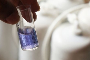 home water filtration system with sample vial