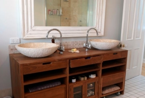 bathroom vanity