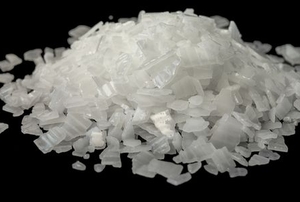 sodium hydroxide lye