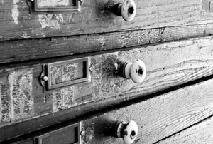 narrow design portfolio drawers