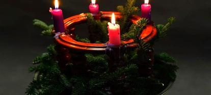 How to Make Your Own Advent Wreath | DoItYourself.com