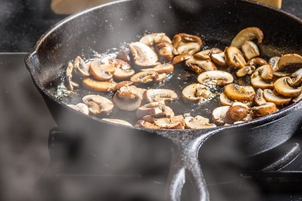 The Best Cookware for a Glass Cooktop - BSC Culinary Blog - Our blog and  resource center