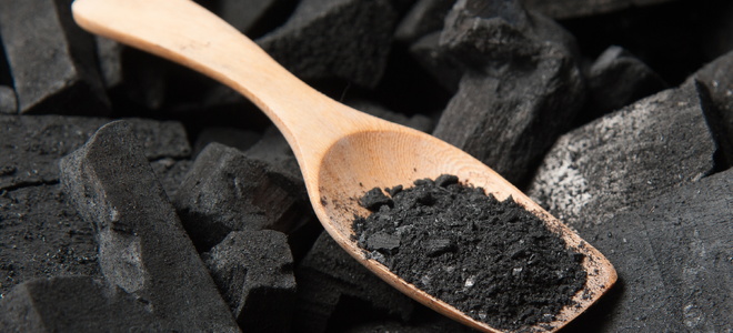 why is charcoal used in recrystallization