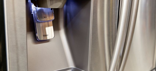 Cleaning Refrigerator Water Dispenser 22