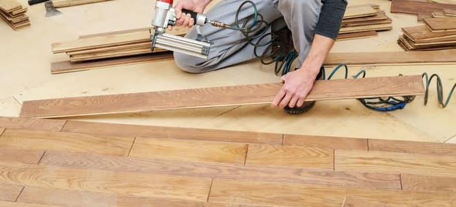 Glue for vinyl plank flooring
