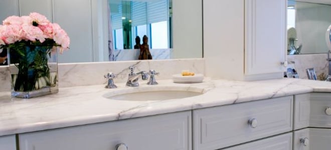Repairing Laminate Bathroom Countertops Doityourself Com - How To Fix A Broken Bathroom Countertop
