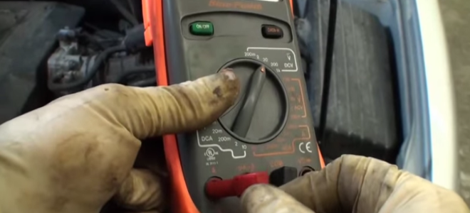 How do you attach an alternator gauge?