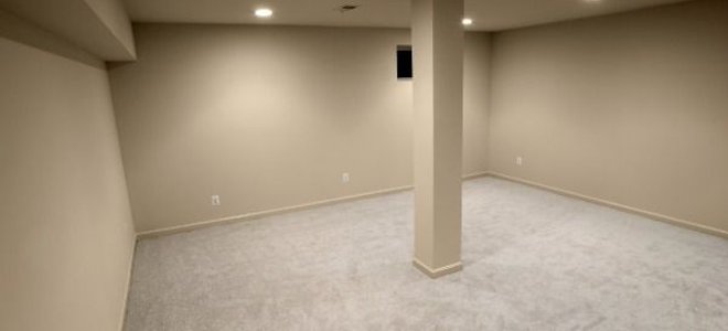 Locating A Foundation Leak In Your Basement Doityourself Com Foundation Leak In Your Basement, Bathtub Drain Leaking Into Basement Wall