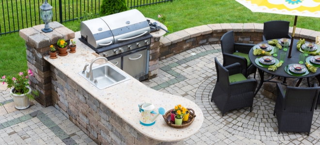 Outdoor Kitchen Utilities: Your Guide to Plumbing & Electric