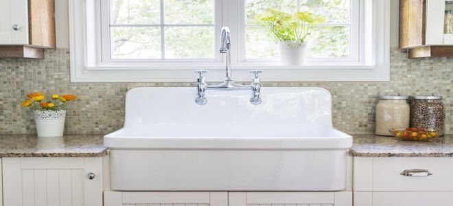 A farmhouse style kitchen sink