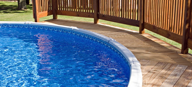 how to clean an empty above ground pool with algae