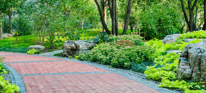 To Install A Paver Walkway On Slope, How To Lay Patio Stones On A Slope