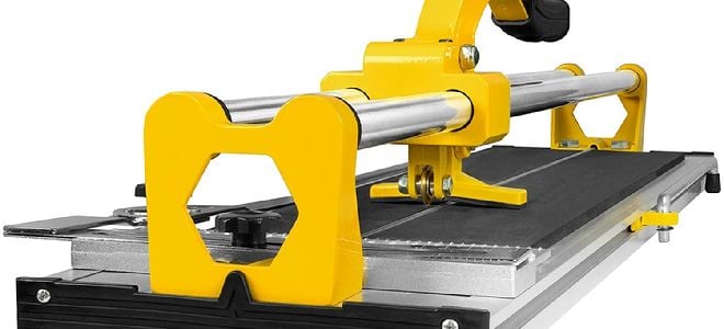 snap tile cutter device