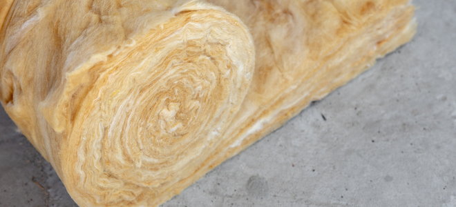 unfaced insulation roll