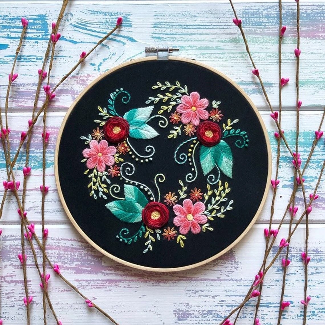 Floral Stitchwork by Esty seller Natalia from Lviv, Ukraine.