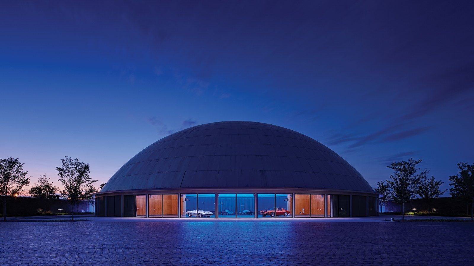 New Book Opens Eero Saarinen?s Iconic General Motors Technical Center to Public