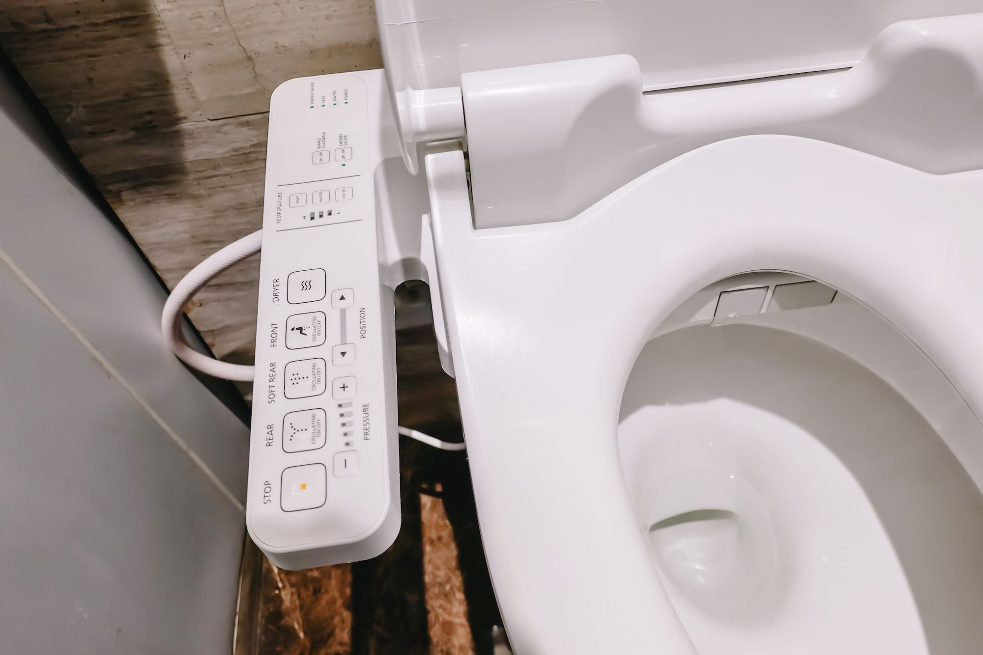 Modern toilets in Europe in Asia are already equipped with high-tech bidets.