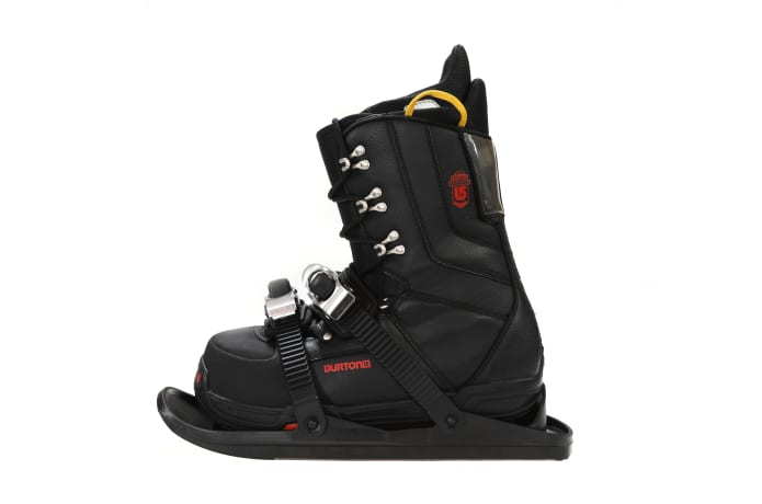 Snowfeet work best when attached to thick, waterproof snowboarding boots.