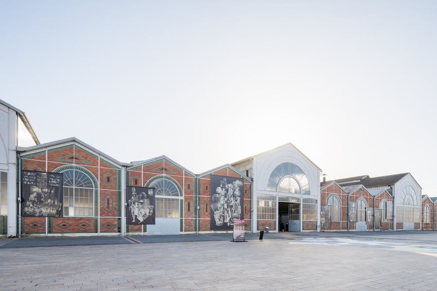 Exterior view of FRAC Centre-Val del Loire, home of the exhibition 