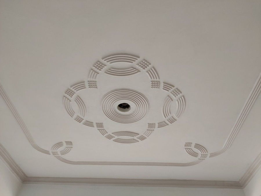 Modern gypsum ceiling design by Anand Prakash.