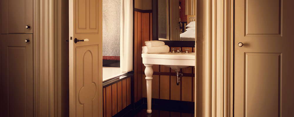 Bathroom double classic room