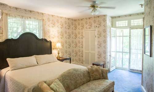 Our Romance in Lenox Room with a king bed, full bath and fireplace. Our Romance in Lenox Room with a king bed, full bath and fireplace.