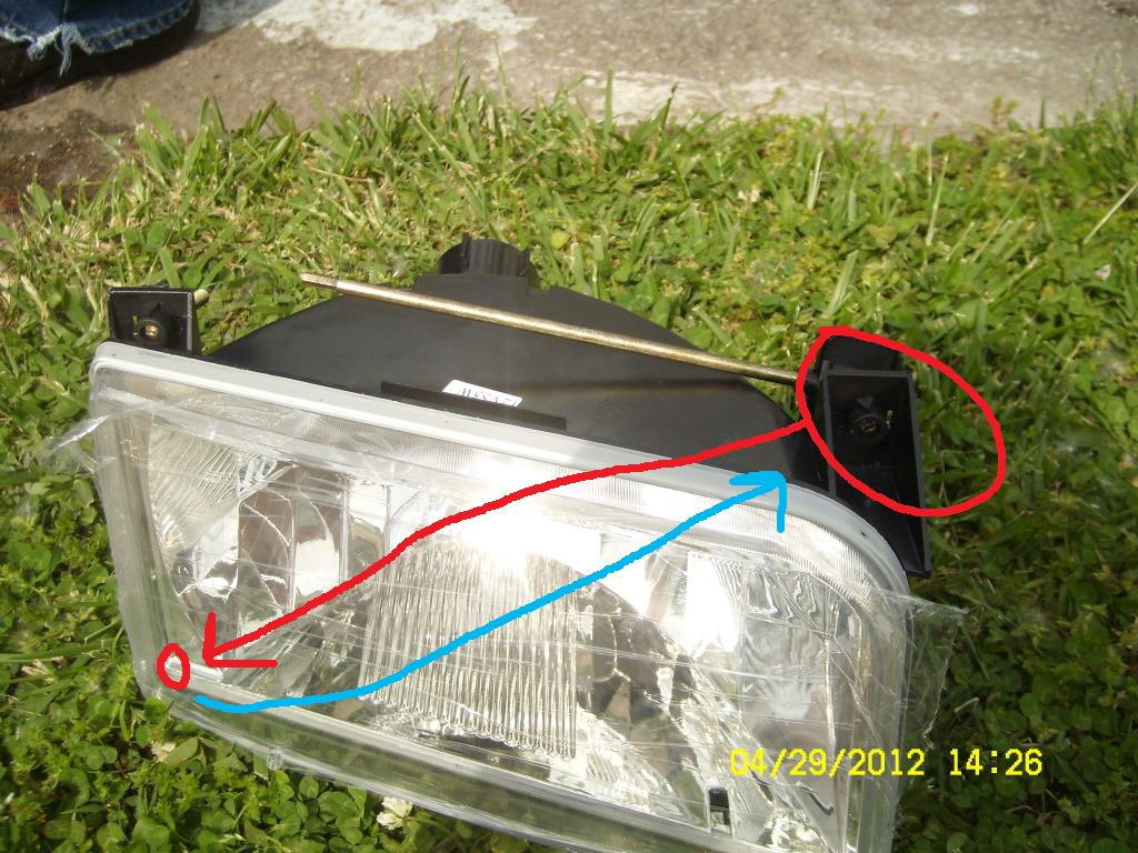 How to change headlight bulb on 2002 ford f150 #4