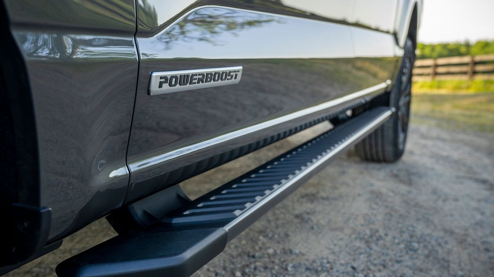 RANKING EVERY 2025 FORD TRUCK ENGINE FROM WORST TO FIRST visual data 7