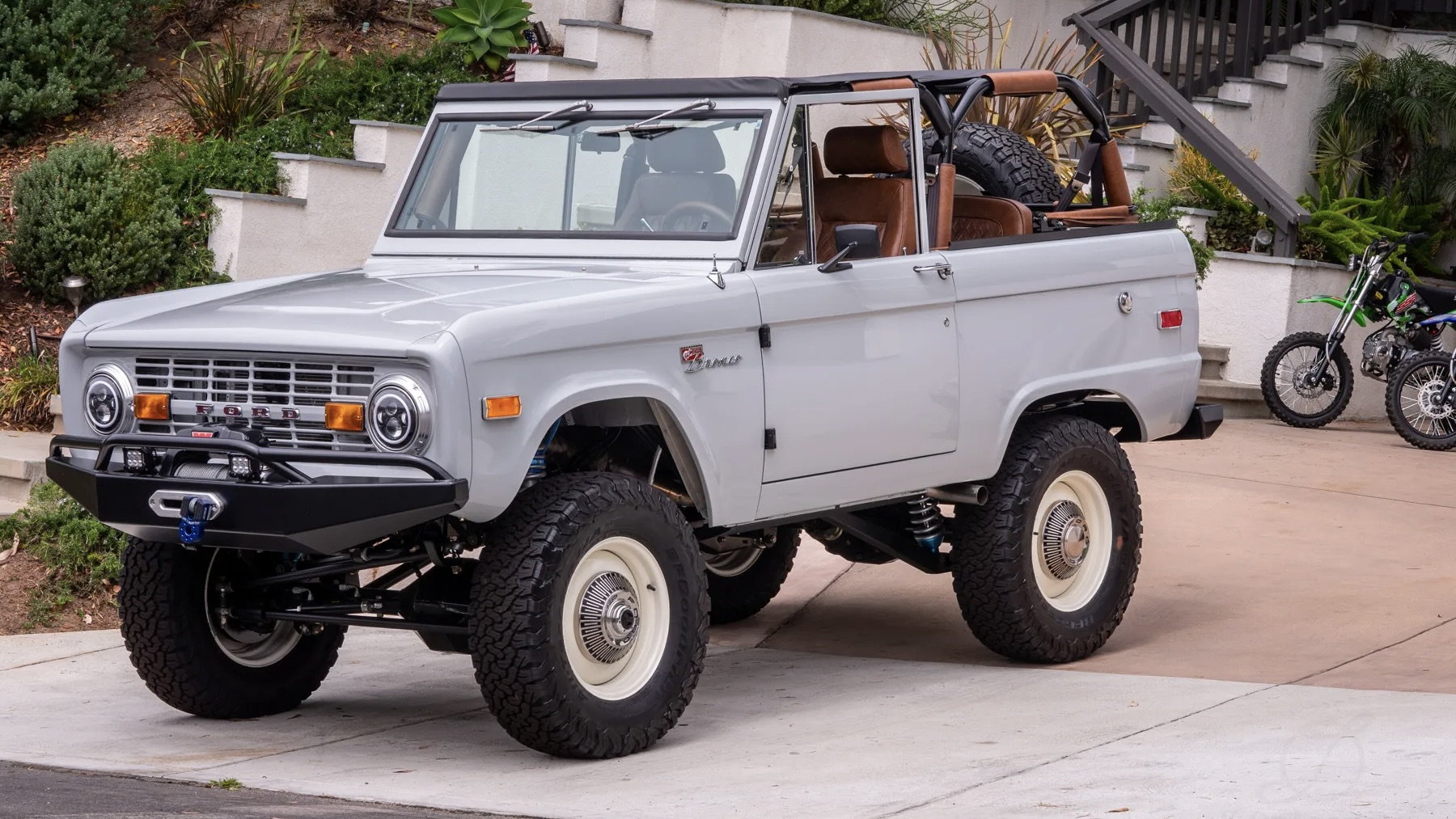 Beautiful 1980 Ford Bronco Has Just the Perfect Amount of Modifications