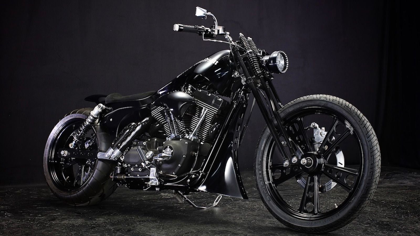 Harley Dyna Transformed Into Dark Custom | Hdforums