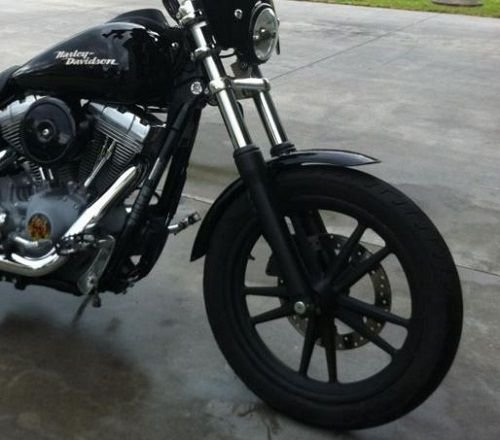 Plasti-Dip on Softail rim