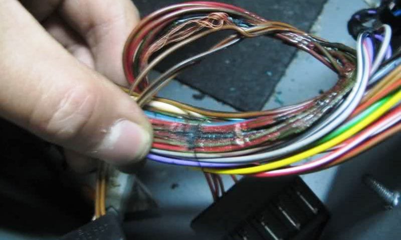 Example of a Shorted wire