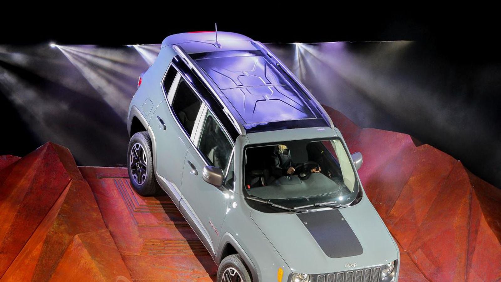 2015 jeep renegade new york auto show 213941