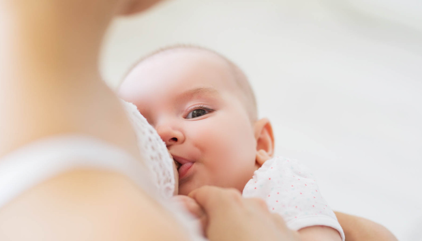 baby breastfeeding tips for new moms