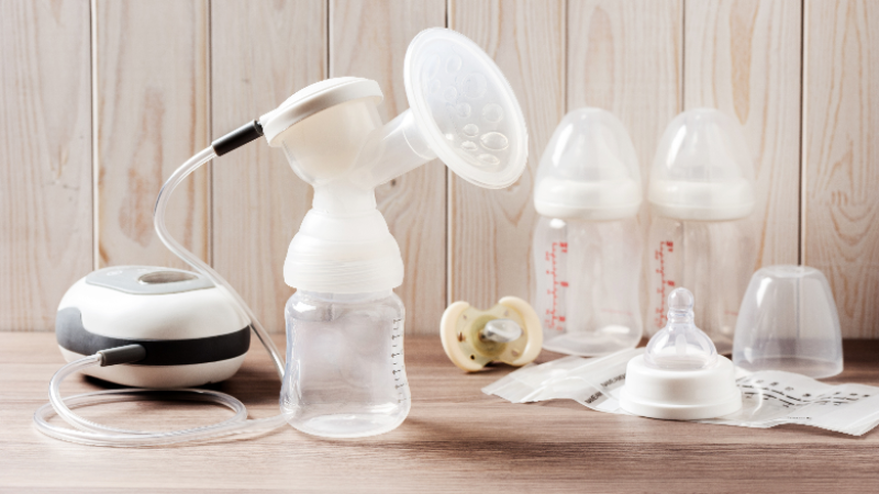 breast pump and bottles
