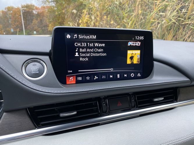 2019 Mazda Mazda6 Signature infotainment display screen