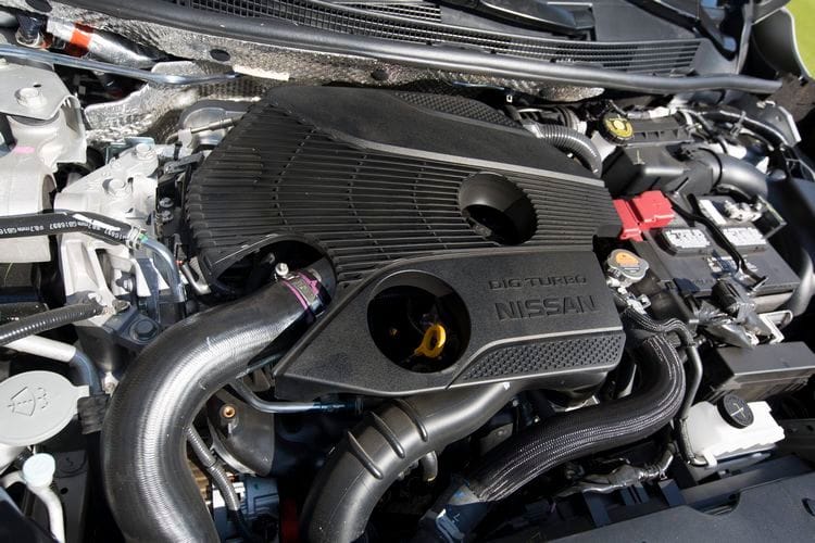 2018 Nissan Sentra SR Turbo engine